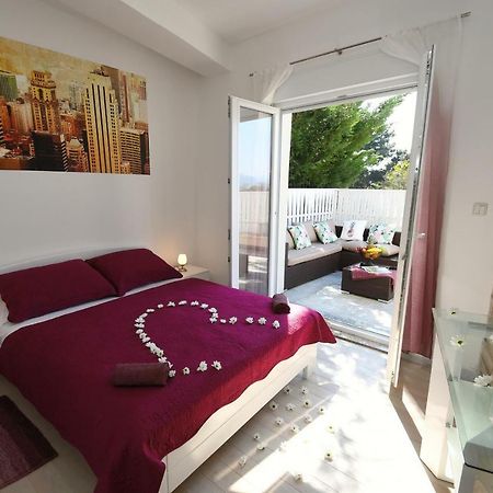 Apartment Libra With Sea View Opatija Exterior foto