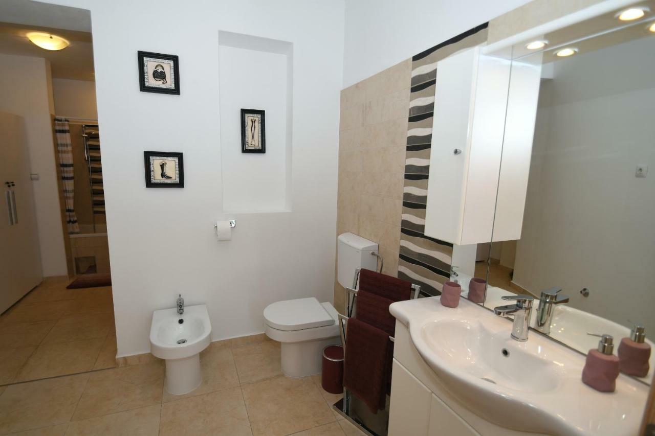 Apartment Libra With Sea View Opatija Exterior foto
