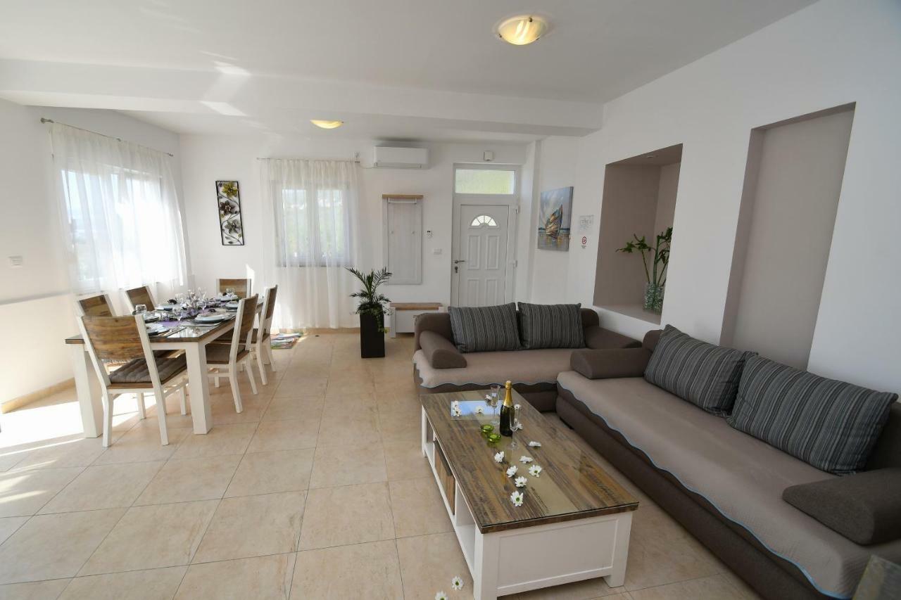 Apartment Libra With Sea View Opatija Exterior foto
